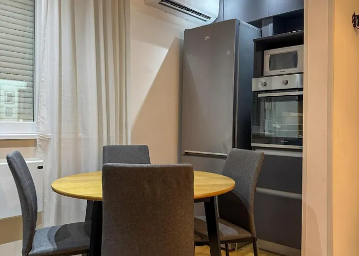 Vista Dorcol - Old Town - Heart Of Apartment *